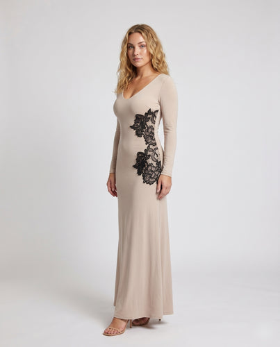 Damen Elegantes Maxikleid mit feinem Spitzenmuster und figurbetontem Schnitt