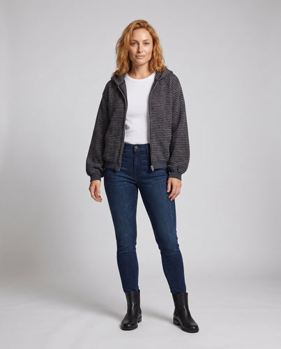 Damen Kapuzenjacke mit gestreiftem Design und bequemer Passform