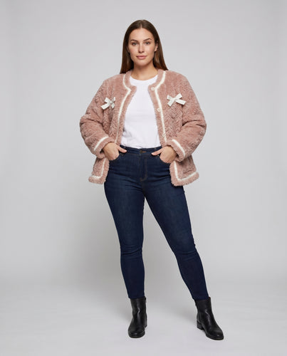 Damen Kuschelige Teddyjacke mit eleganten Akzenten