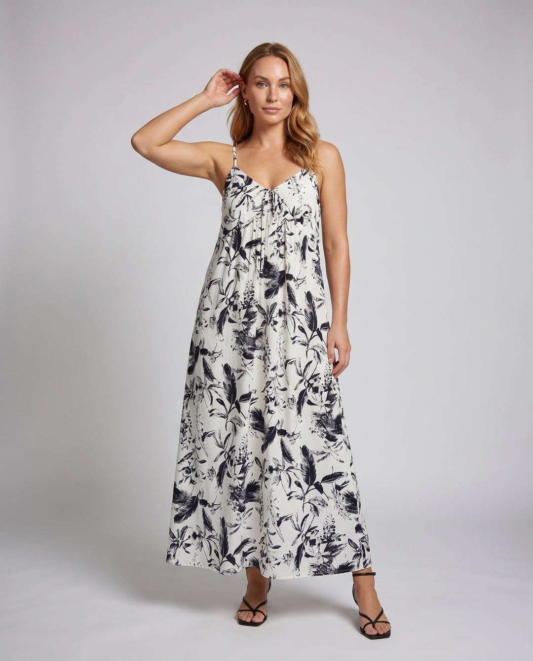 Product 15633286365514 - full_body_front