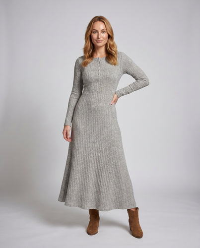 Damen Maxikleid mit eleganter Rippstruktur und Knopfdetail