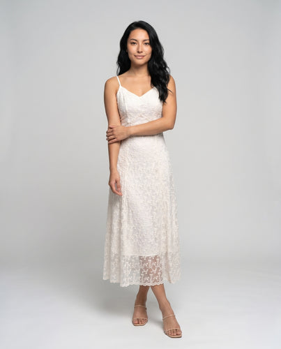 Damen Maxikleid mit zarten floralen Einsätzen und verstellbaren Spaghetti-Trägern