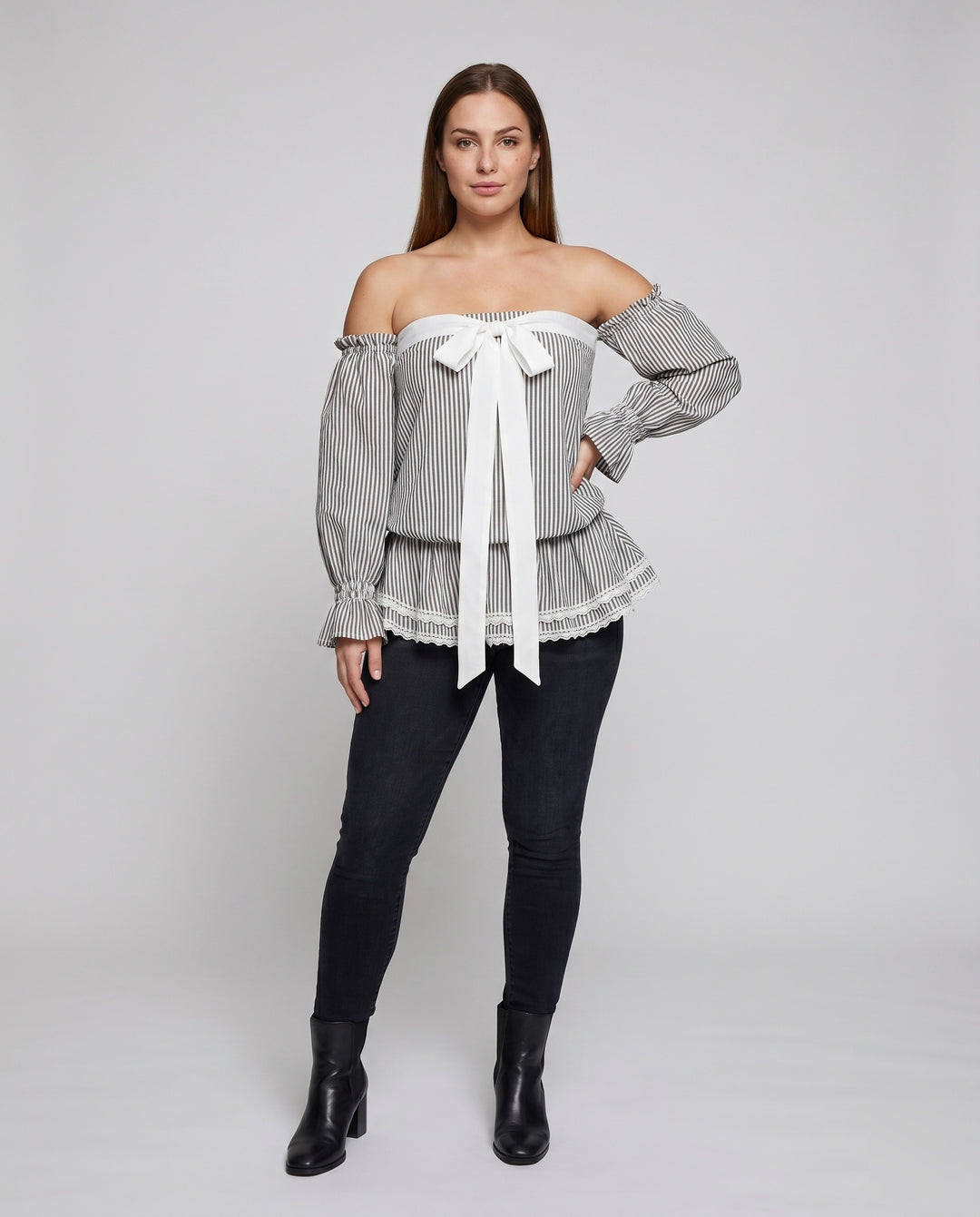 Product 15634857460042 - full_body_front