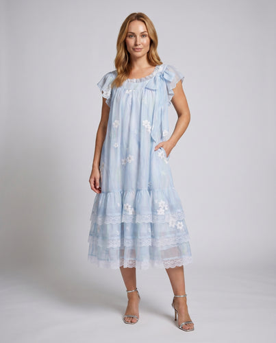 Damen Rüschenmaxikleid mit floralen Applikationen und voluminösem Rock