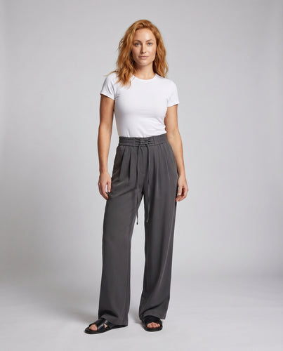 Damen weite High-Waist-Hose mit eleganter Bundgestaltung