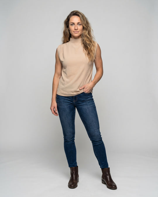 Product 15634912837962 - full_body_front