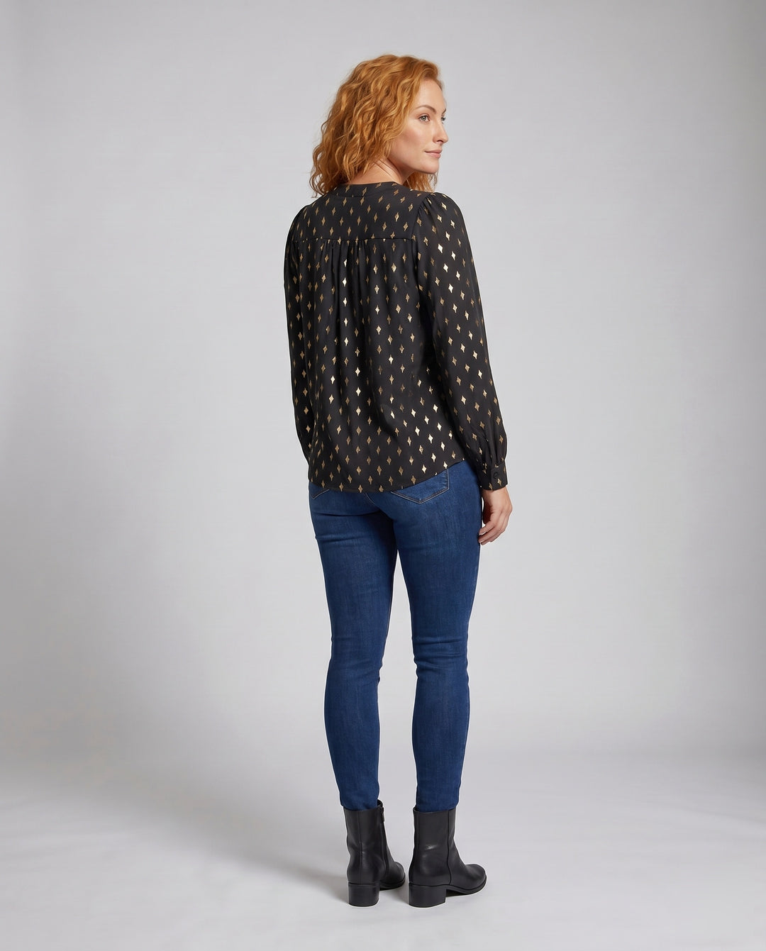 Product 15634914574666 - back_view
