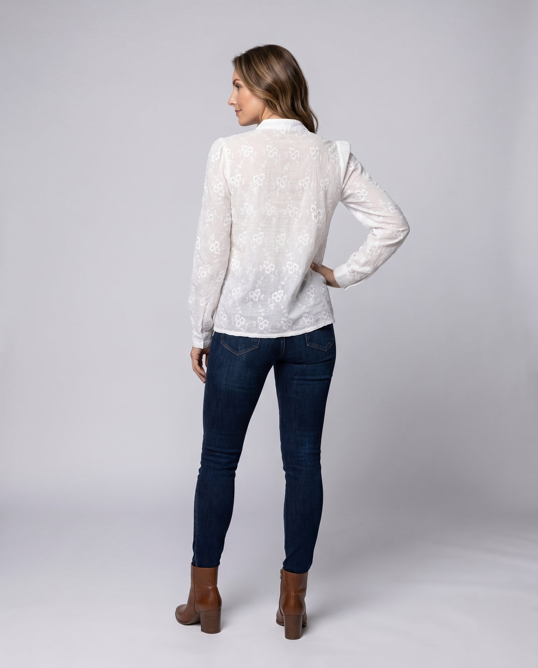Product 15634914967882 - back_view