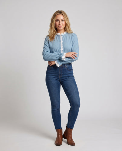 Damen Bluse mit raffinierten Spitzenakzenten