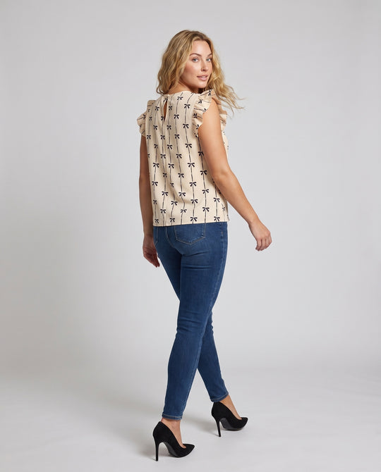 Product 15634916213066 - back_view
