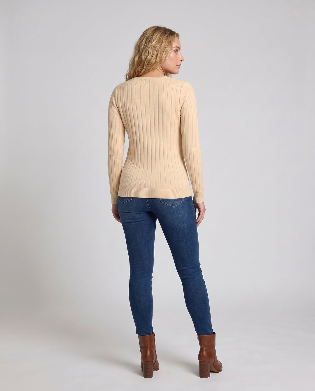 Product 15634918834506 - back_view