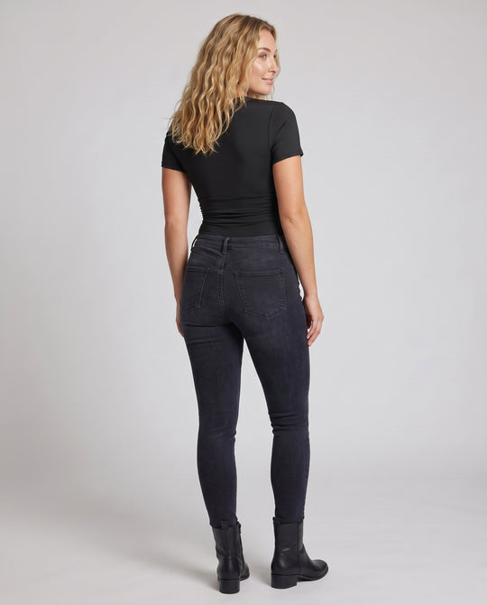 Product 15634921816394 - back_view