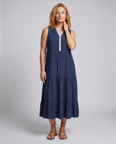 Damen fließendes Maxikleid mit eleganten Knopfdetails