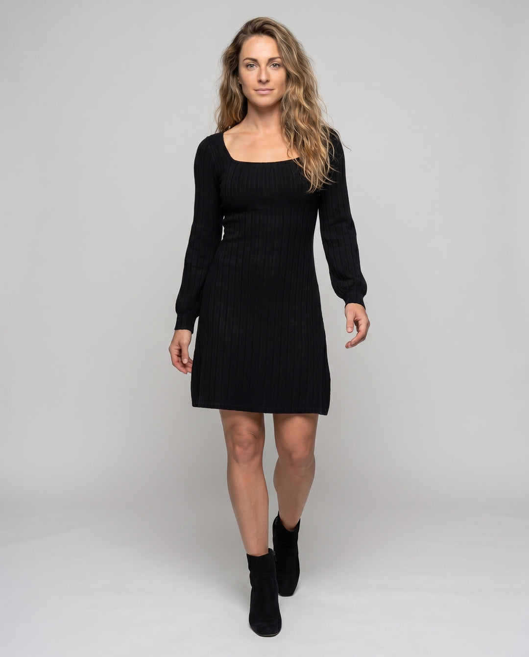 Product 15634923749706 - full_body_front