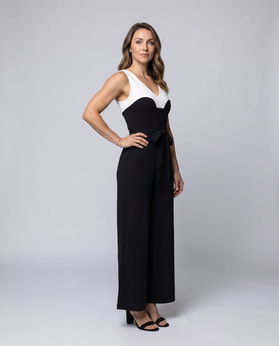 Damen Jumpsuit mit elegantem V-Ausschnitt und Taillengurt