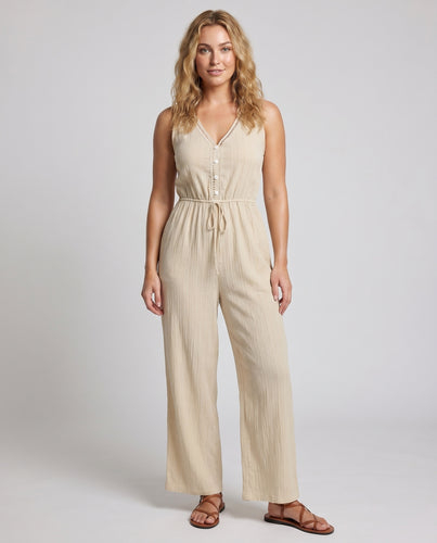 Damen Jumpsuit mit Taillierung und schickem Bindegürtel