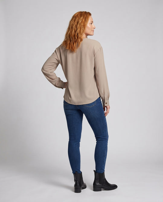Product 15634935087434 - back_view