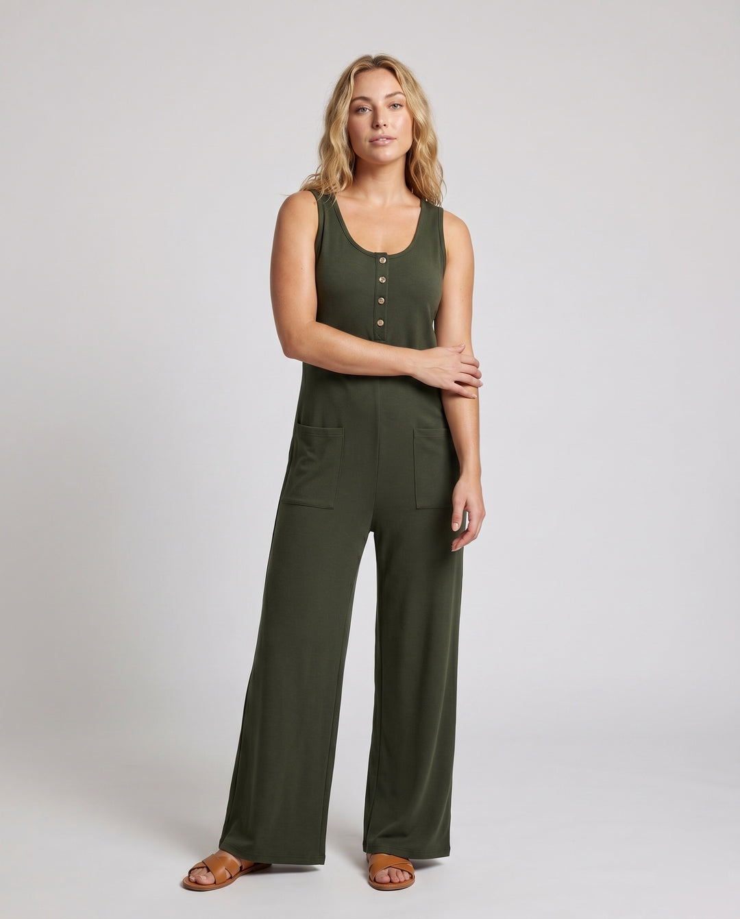 Product 15634937839946 - full_body_front