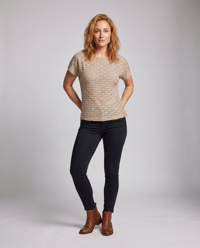 Damen lässiges Oberteil mit kreativem Wellenmuster und weichem Material
