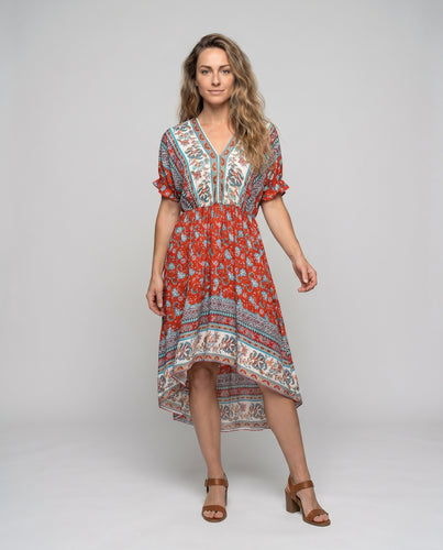 Damen Maxikleid mit elegantem V-Ausschnitt und verspielten Rüschen