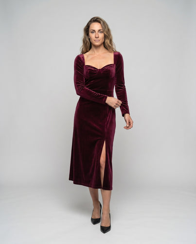 Damen Samt Maxikleid mit eleganter Taillierung und verführerischem Schlitz