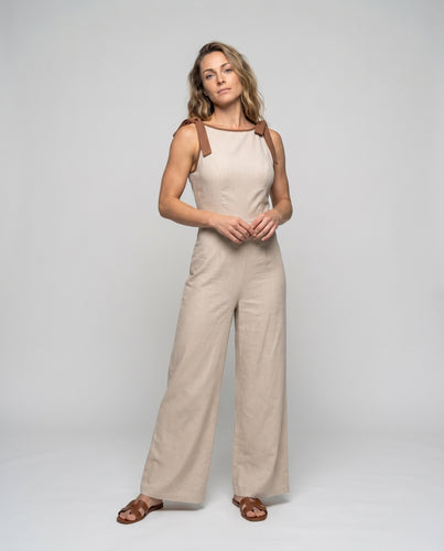 Damen schicke Jumpsuit mit verstellbaren Trägern und weitem Bein