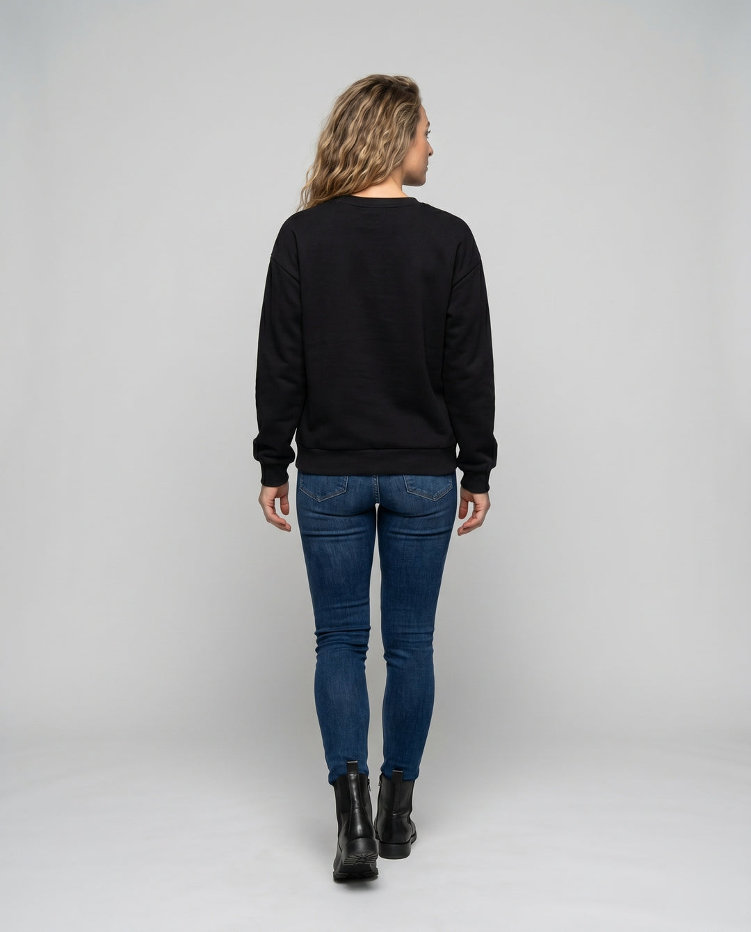 Product 15636318159178 - back_view