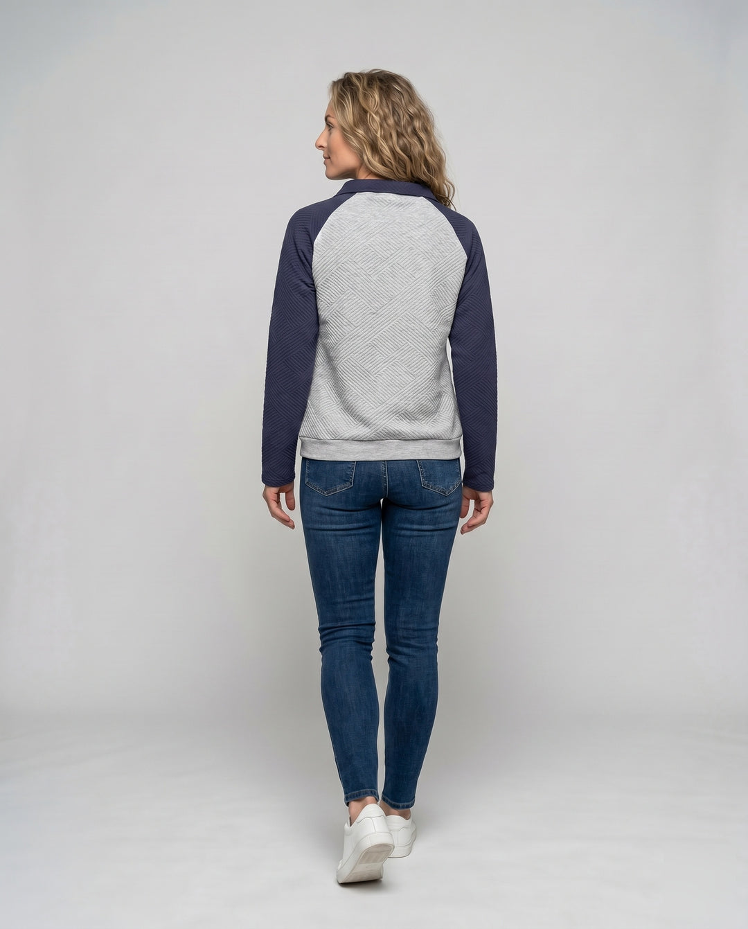 Product 15636318454090 - back_view