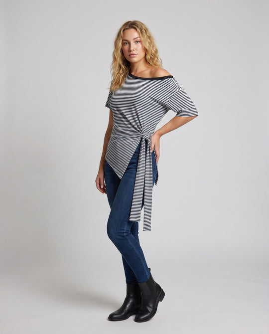 Product 15636487831882 - full_body_front