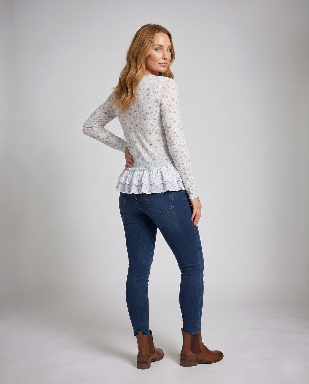 Product 15636489240906 - back_view