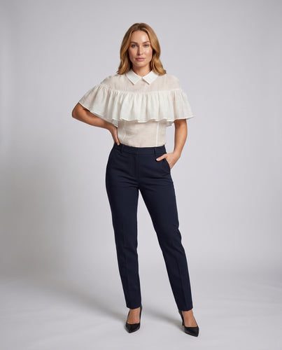 Damen Bluse mit voluminösen Rüschendetails und kragenförmigem Ausschnitt