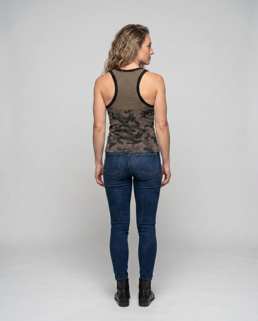 Product 15636493533514 - back_view
