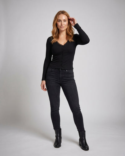 Damen Elegante Strickjacke mit feiner Spitze und Knopfleiste