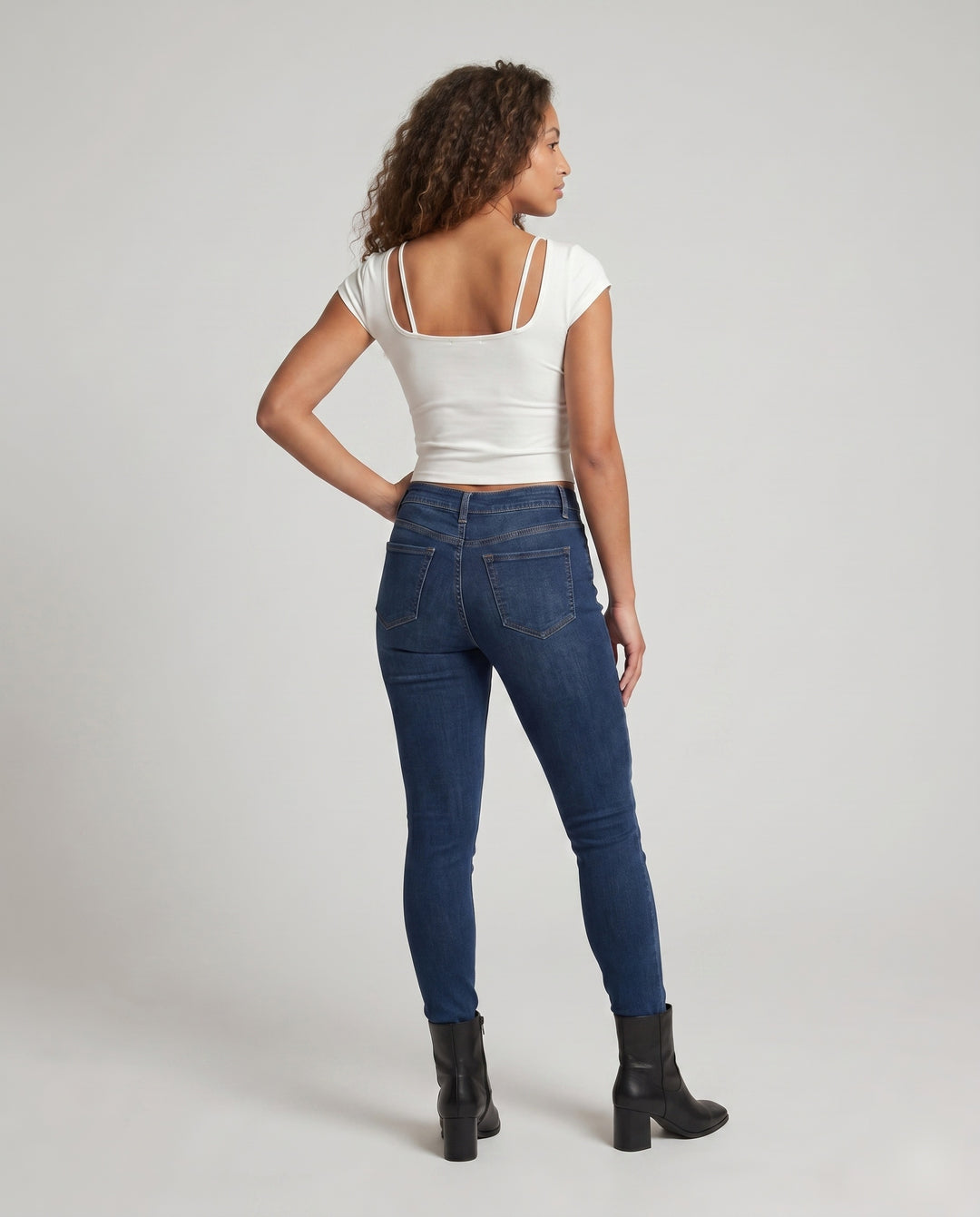 Product 15636502217034 - back_view