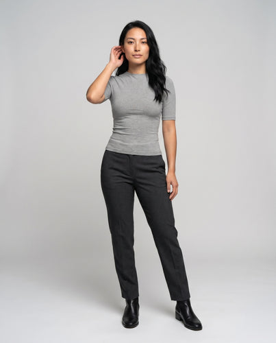 Damen figurbetontes Kurzarmshirt mit elegantem Rundhalsausschnitt