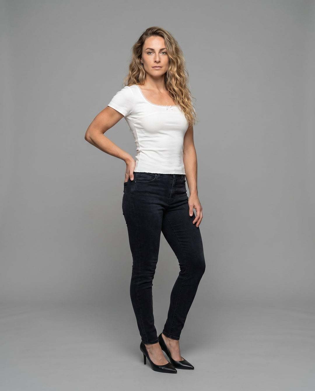 Product 15636507558218 - full_body_front