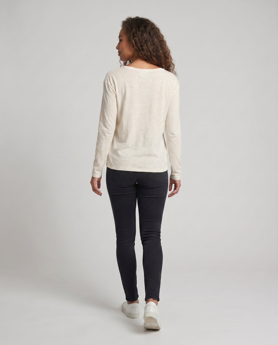 Product 15636510245194 - back_view