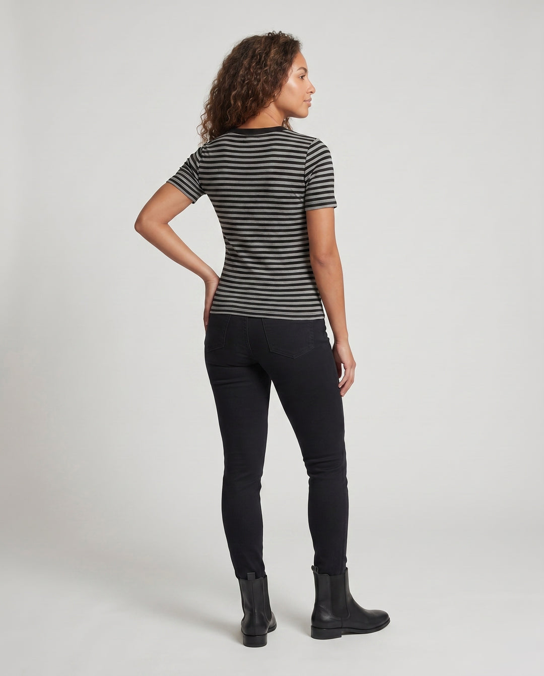 Product 15636513456458 - back_view