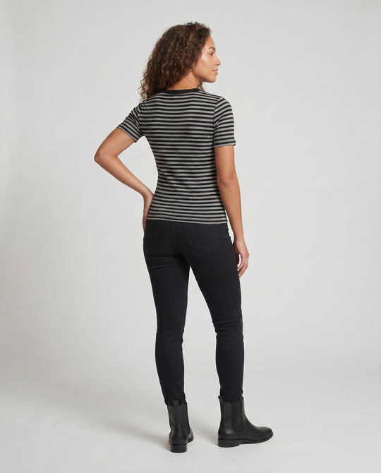 Product 15636513456458 - back_view