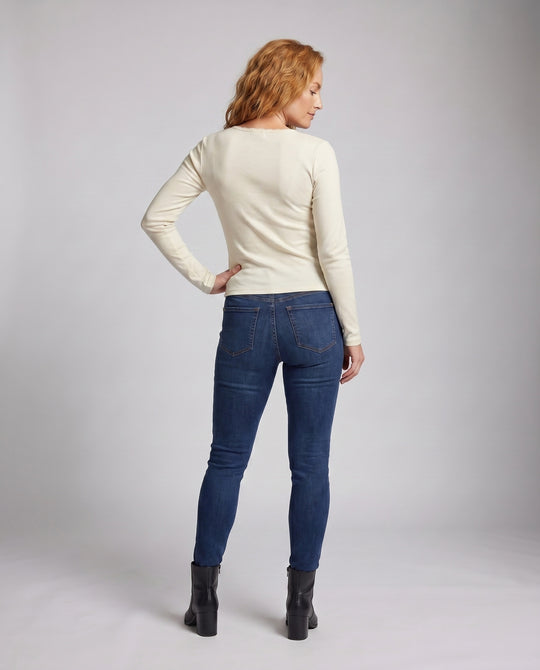 Product 15636514799946 - back_view