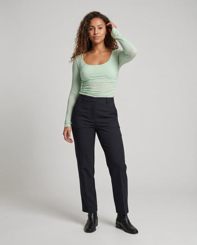 Damen Langarmshirt mit elegantem Drapierungsdesign