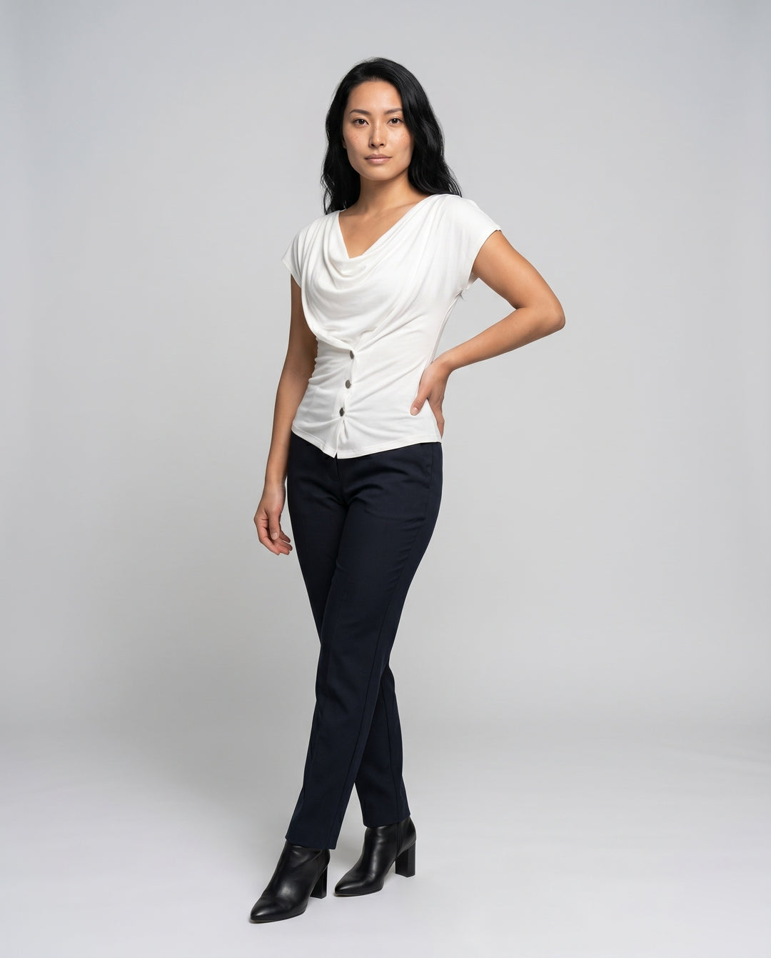 Product 15637860319562 - full_body_front