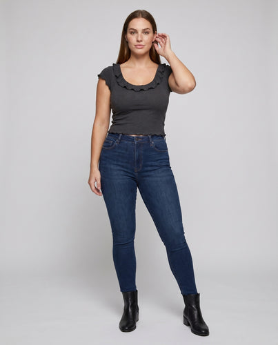 Damen T-Shirt mit voluminösem Rüschendesign und V-Ausschnitt
