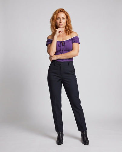 Damen Top mit dekorativem Schnürdesign und Puffärmeln