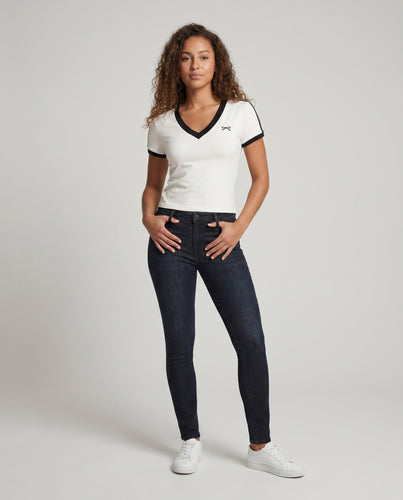 Damen V-Ausschnitt Shirt mit modischen Details