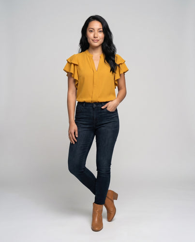 Damen Bluse mit voluminösen Rüschenärmel und eleganter Knopfleiste EB