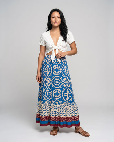 Damen Boho-Maxikleid mit buntem Muster und Rüschensaum EB