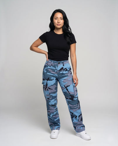 Damen Cargo-Hose mit Camouflage-Muster und praktischen Seitentaschen EB