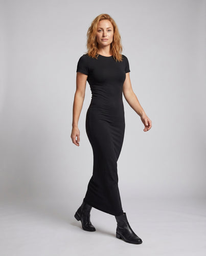 Damen Elegantes Maxikleid mit figurbetonendem Schnitt und kurzen Ärmeln EB