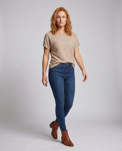 Damen Modisches Kurzarm-T-Shirt mit strukturiertem Design EB